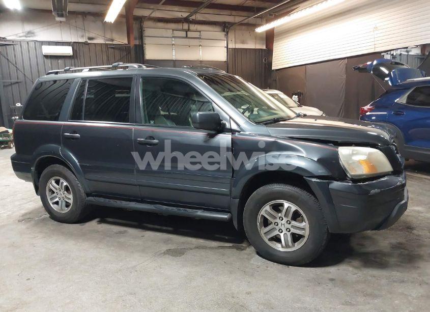 Photo 13 of 2005 Honda Pilot EX-L (VIN 2HKYF18605H536084)