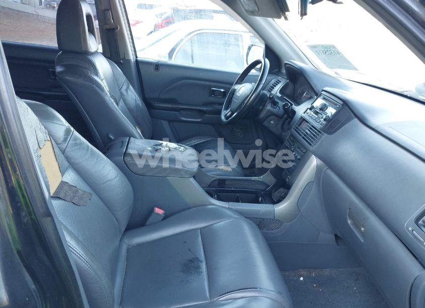 Photo 5 of 2003 Honda Pilot EX-L (VIN 2HKYF18613H557863)