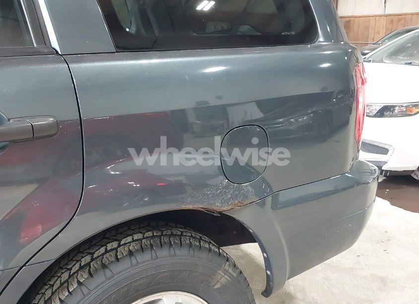 Photo 13 of 2004 Honda Pilot EX-L (VIN 2HKYF18614H504193)