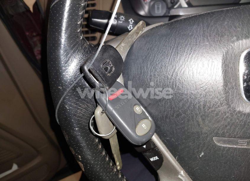 Photo 11 of 2004 Honda Pilot EX-L (VIN 2HKYF18614H575670)