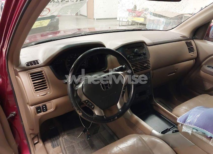 Photo 13 of 2004 Honda Pilot EX-L (VIN 2HKYF18614H575670)