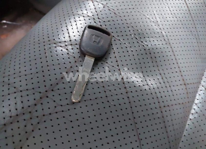 Photo 11 of 2004 Honda Pilot EX-L (VIN 2HKYF18614H580173)