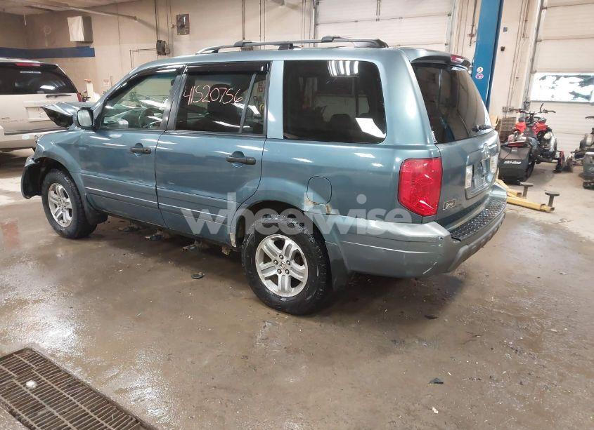 Photo 3 of 2005 Honda Pilot EX-L (VIN 2HKYF18615H515907)