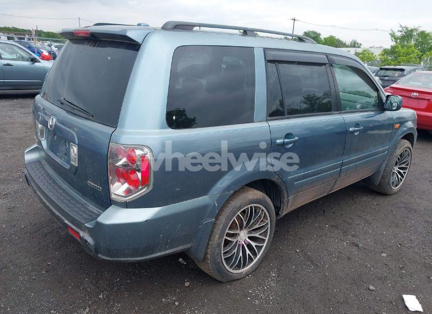 Photo 4 of 2006 Honda Pilot EX-L (VIN 2HKYF18616H522986)