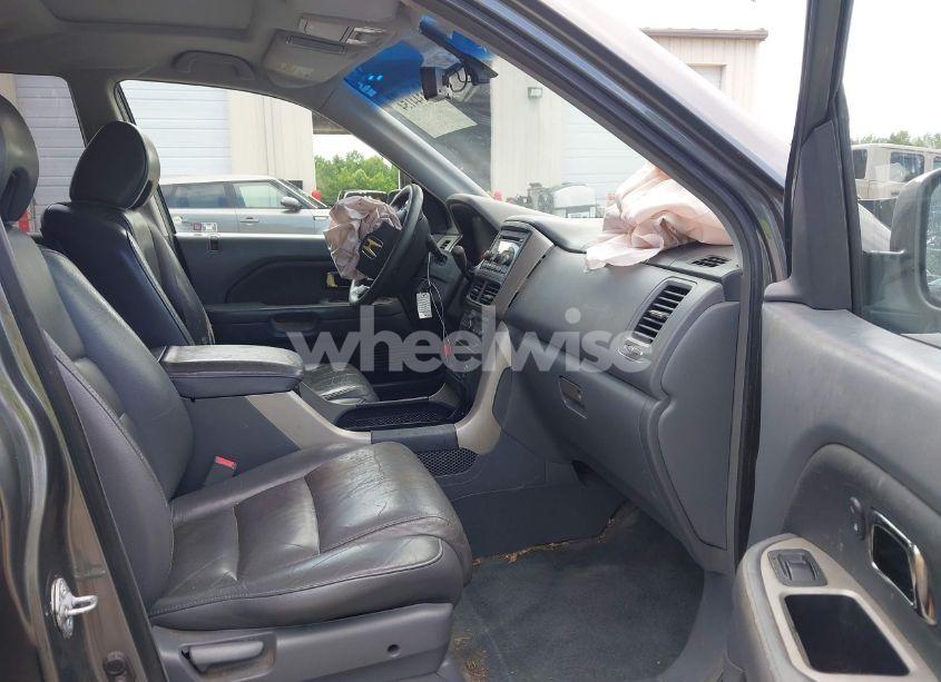 Photo 5 of 2007 Honda Pilot EX-L (VIN 2HKYF18617H522441)