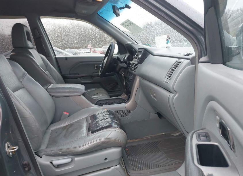 Photo 5 of 2003 Honda Pilot EX-L (VIN 2HKYF18623H577510)