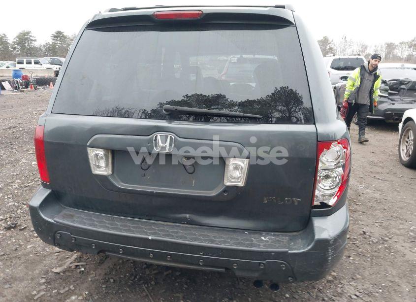 Photo 15 of 2003 Honda Pilot EX-L (VIN 2HKYF18623H592542)