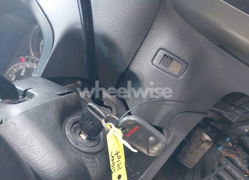 Photo 11 of 2004 Honda Pilot EX-L (VIN 2HKYF18624H507894)