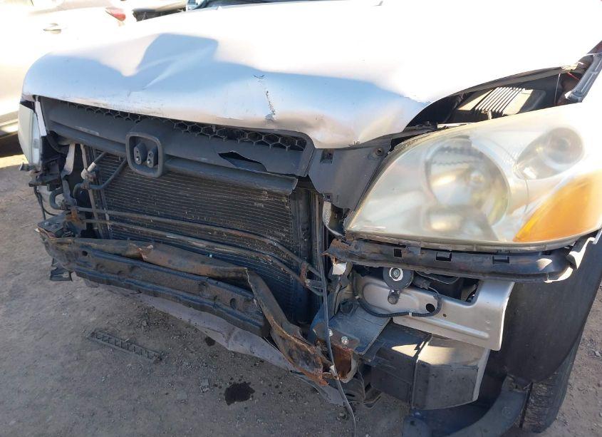 Photo 6 of 2004 Honda Pilot EX-L (VIN 2HKYF18624H535405)