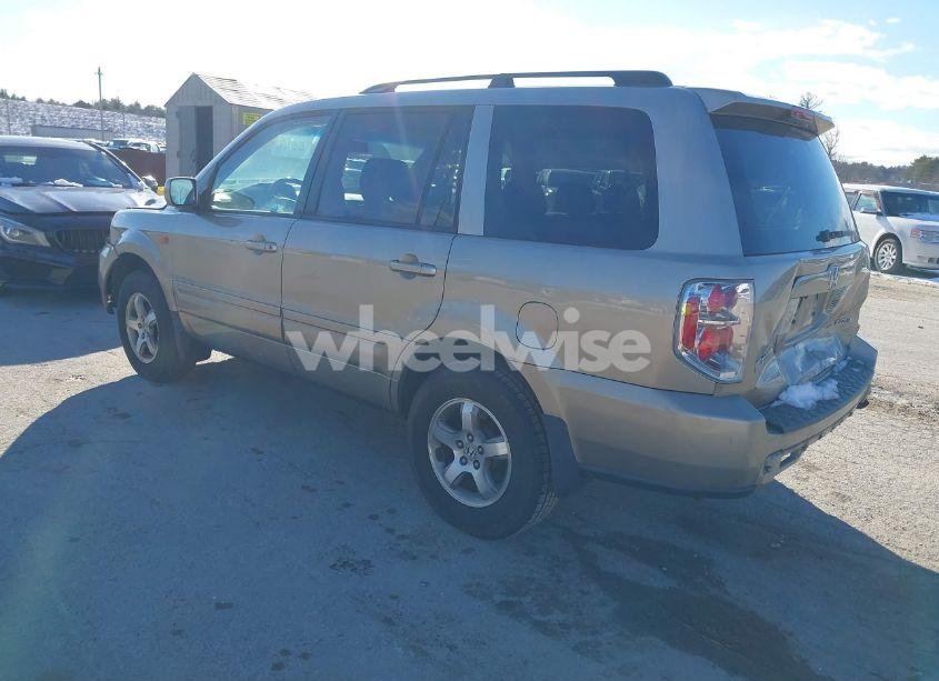 Photo 3 of 2006 Honda Pilot EX-L (VIN 2HKYF18626H506098)