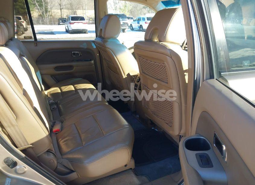 Photo 8 of 2006 Honda Pilot EX-L (VIN 2HKYF18626H506098)