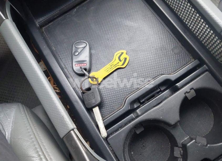 Photo 11 of 2004 Honda Pilot EX-L (VIN 2HKYF18634H545652)