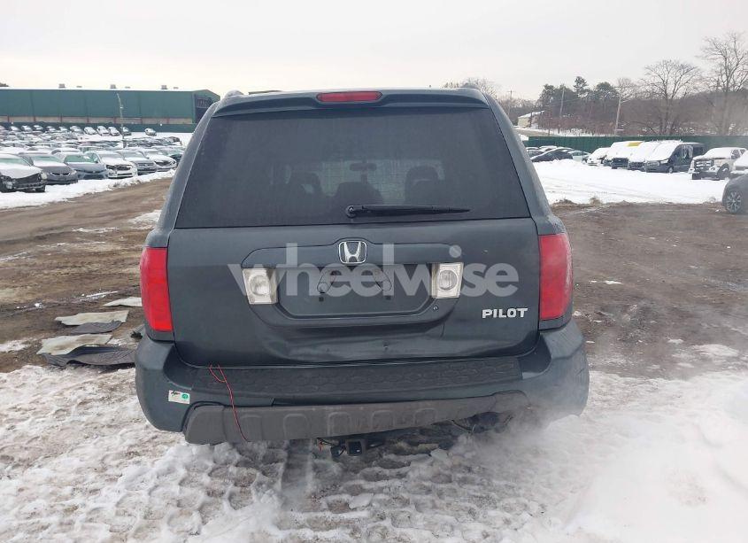 Photo 16 of 2004 Honda Pilot EX-L (VIN 2HKYF18634H545652)
