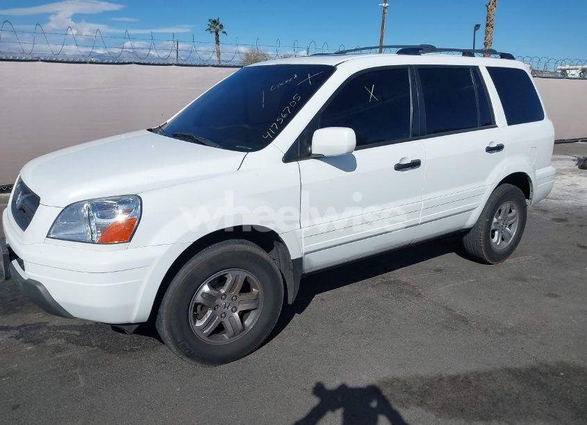 Photo 2 of 2005 Honda Pilot EX-L (VIN 2HKYF18635H531493)