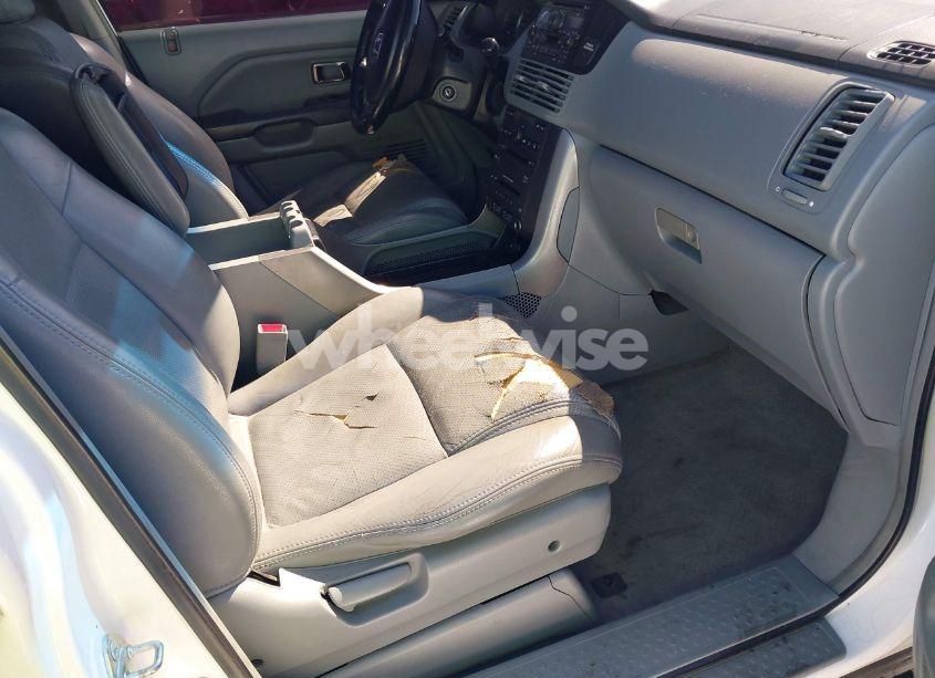 Photo 5 of 2005 Honda Pilot EX-L (VIN 2HKYF18635H531493)