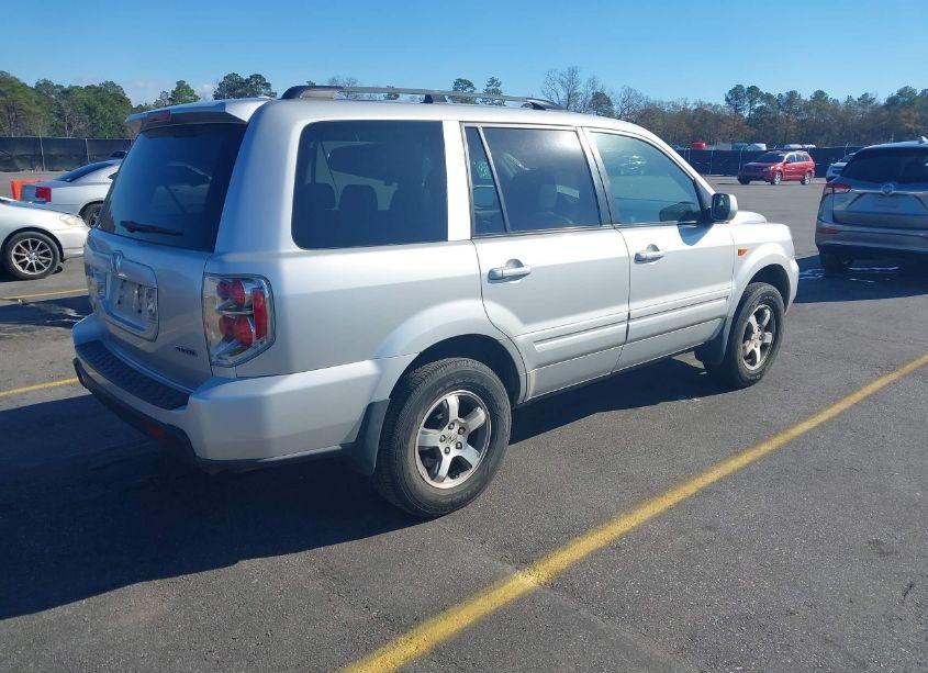 Photo 4 of 2006 Honda Pilot EX-L (VIN 2HKYF18636H542737)