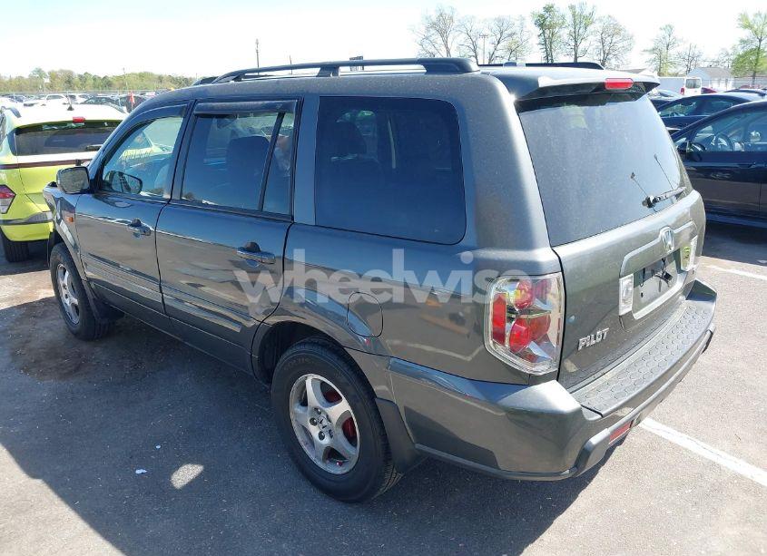 Photo 3 of 2007 Honda Pilot EX-L (VIN 2HKYF18637H530072)