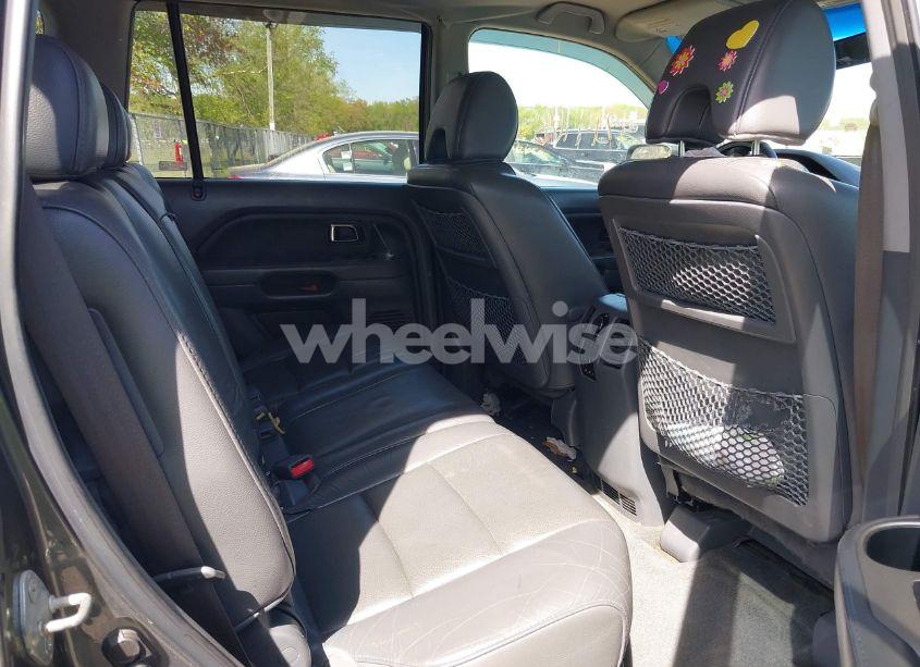 Photo 8 of 2007 Honda Pilot EX-L (VIN 2HKYF18637H530072)