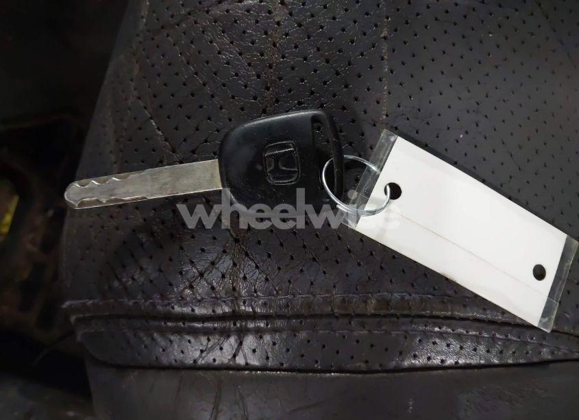 Photo 11 of 2004 Honda Pilot EX-L (VIN 2HKYF18644H520193)