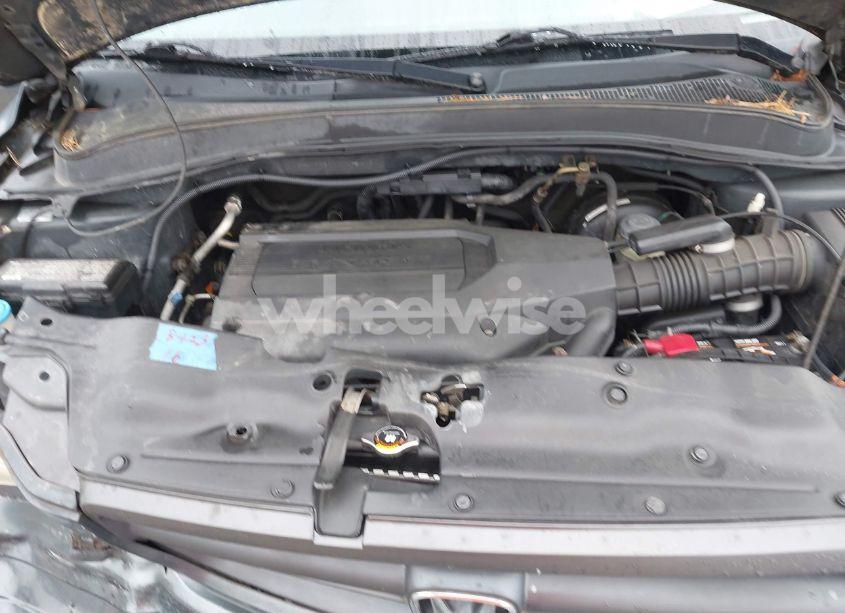 Photo 10 of 2004 Honda Pilot EX-L (VIN 2HKYF18644H590308)