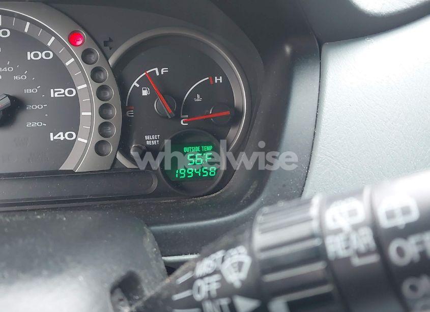 Photo 15 of 2004 Honda Pilot EX-L (VIN 2HKYF18644H590308)