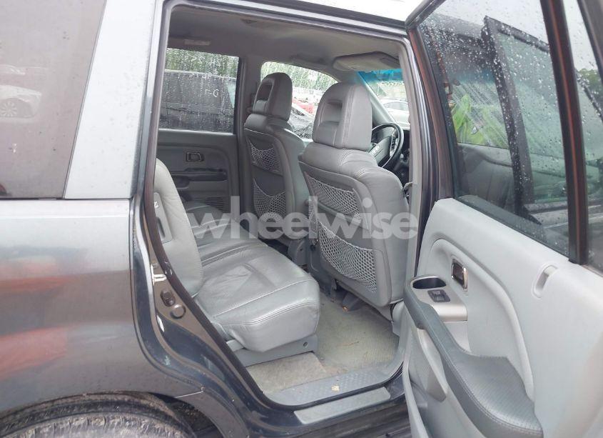 Photo 8 of 2004 Honda Pilot EX-L (VIN 2HKYF18644H590308)