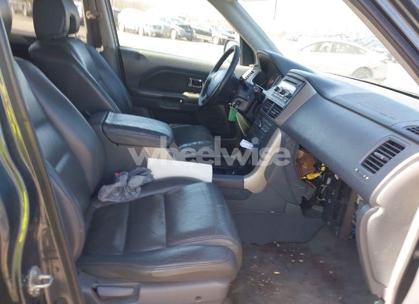 Photo 5 of 2006 Honda Pilot EX-L (VIN 2HKYF18646H501940)