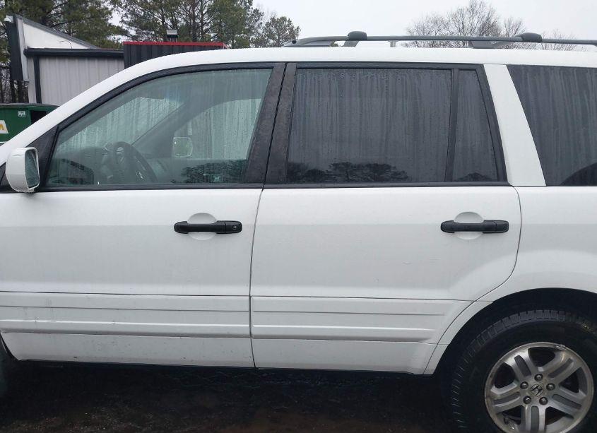 Photo 15 of 2003 Honda Pilot EX-L (VIN 2HKYF18653H529290)