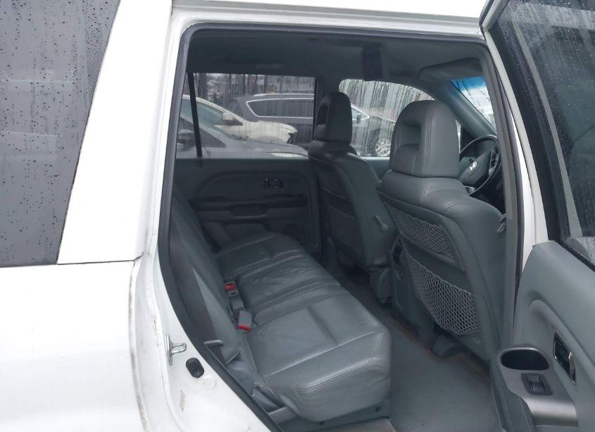 Photo 8 of 2003 Honda Pilot EX-L (VIN 2HKYF18653H529290)