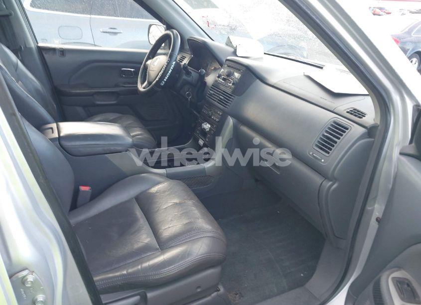 Photo 5 of 2004 Honda Pilot EX-L (VIN 2HKYF18654H582766)