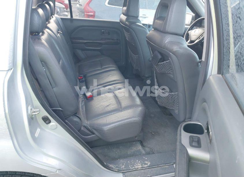 Photo 8 of 2004 Honda Pilot EX-L (VIN 2HKYF18654H582766)