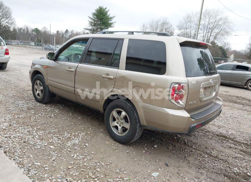 Photo 3 of 2006 Honda Pilot EX-L (VIN 2HKYF18656H536020)