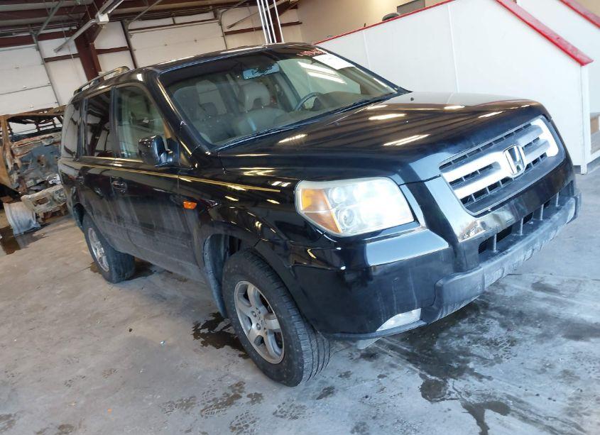 2006 Honda Pilot EX-L (VIN 2HKYF18656H562407) main photo
