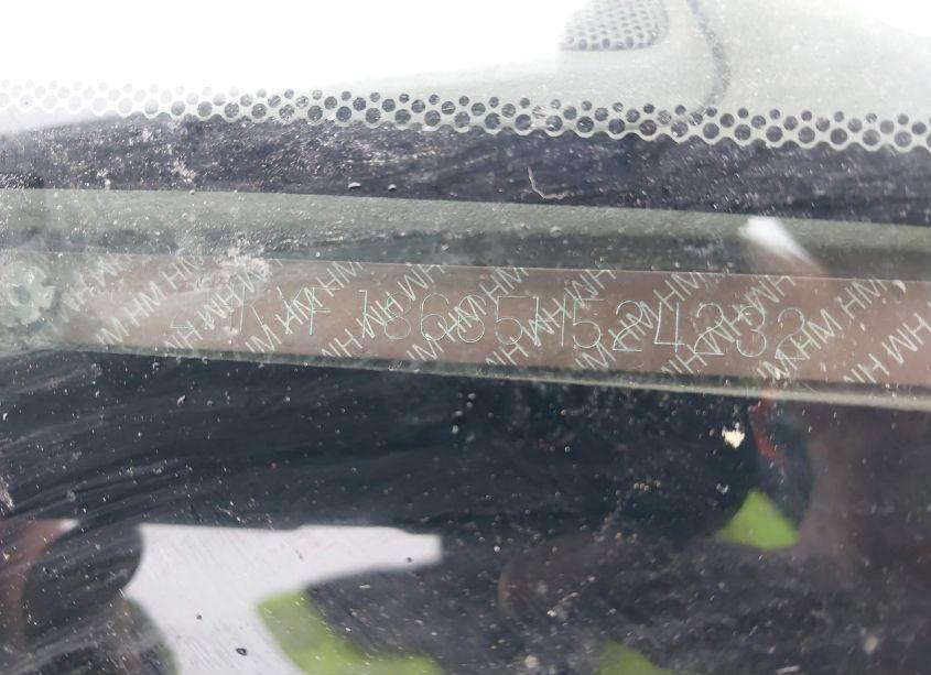 Photo 12 of 2005 Honda Pilot EX-L (VIN 2HKYF18665H524232)