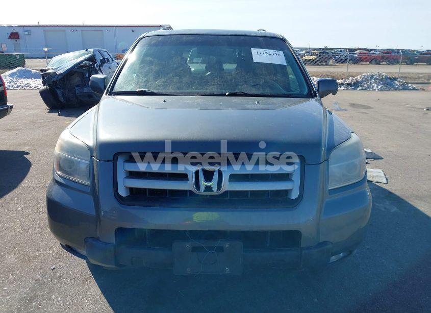 Photo 12 of 2007 Honda Pilot EX-L (VIN 2HKYF18667H501911)