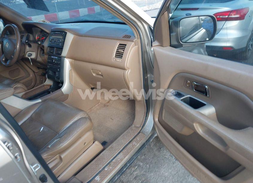 Photo 5 of 2007 Honda Pilot EX-L (VIN 2HKYF18667H509331)