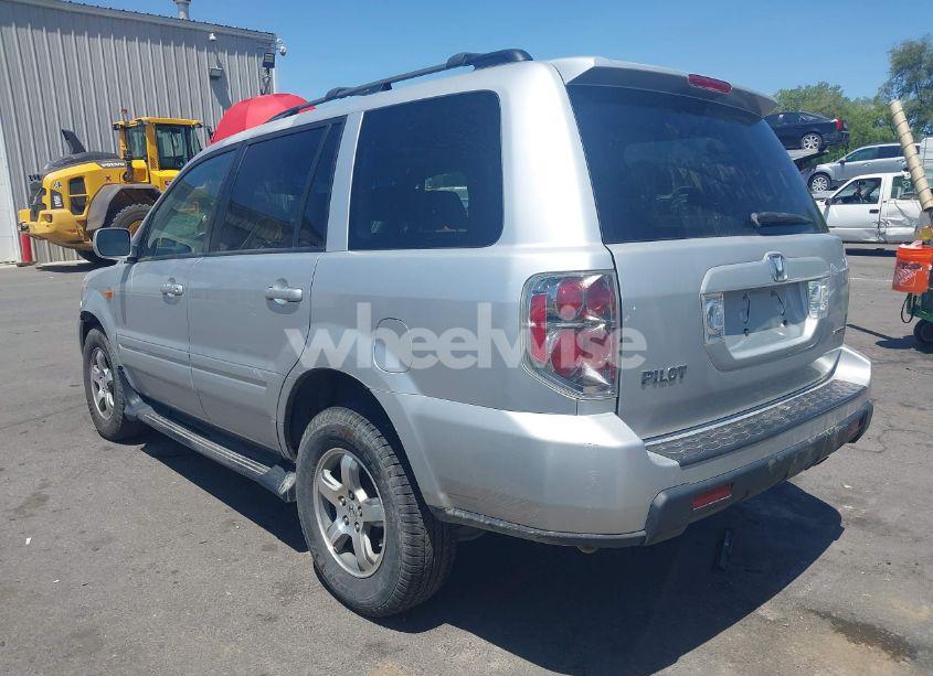 Photo 3 of 2007 Honda Pilot EX-L (VIN 2HKYF18667H516800)