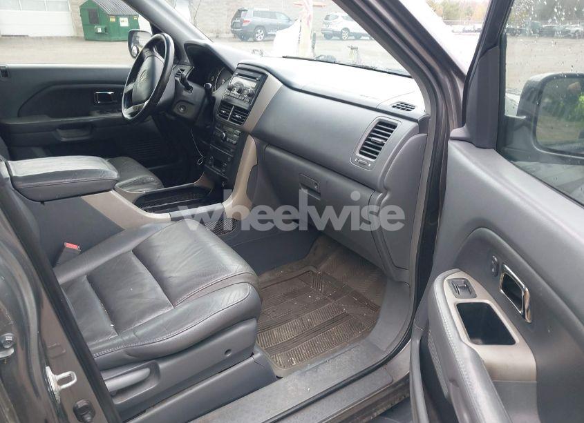 Photo 5 of 2007 Honda Pilot EX-L (VIN 2HKYF18667H526601)