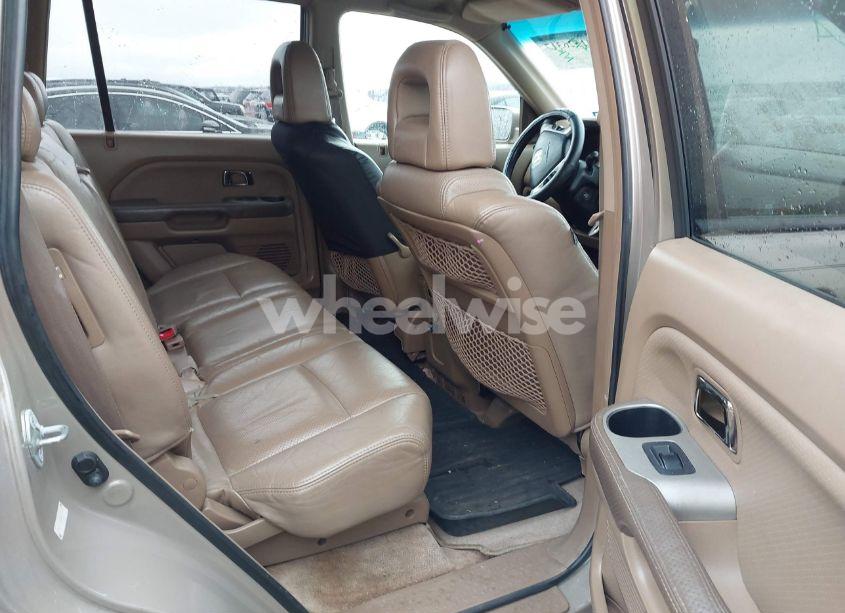 Photo 8 of 2003 Honda Pilot EX-L (VIN 2HKYF18673H613630)