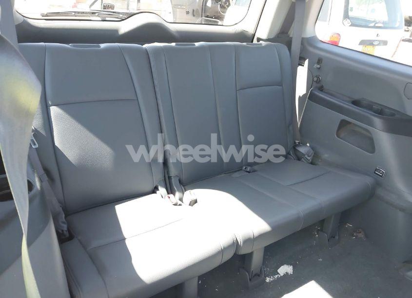 Photo 12 of 2004 Honda Pilot EX-L (VIN 2HKYF18674H581196)