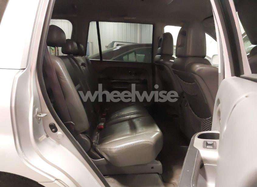 Photo 8 of 2004 Honda Pilot EX-L (VIN 2HKYF18674H586799)