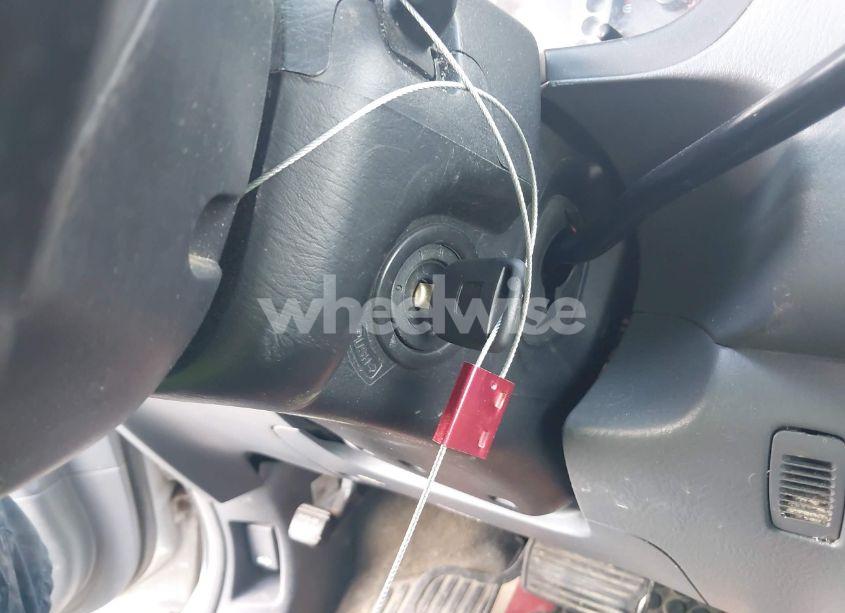 Photo 11 of 2004 Honda Pilot EX-L (VIN 2HKYF18674H611703)