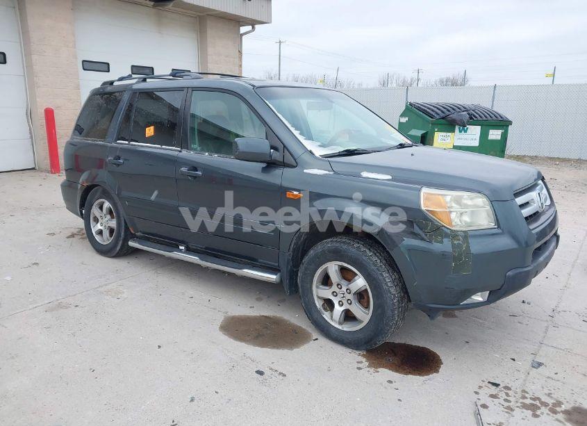 2006 Honda Pilot EX-L (VIN 2HKYF18676H503312) main photo