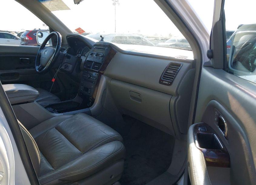 Photo 5 of 2006 Honda Pilot EX-L (VIN 2HKYF18676H550680)