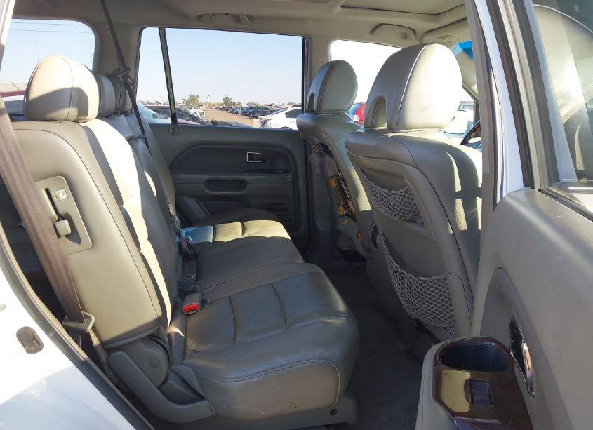 Photo 8 of 2006 Honda Pilot EX-L (VIN 2HKYF18676H550680)