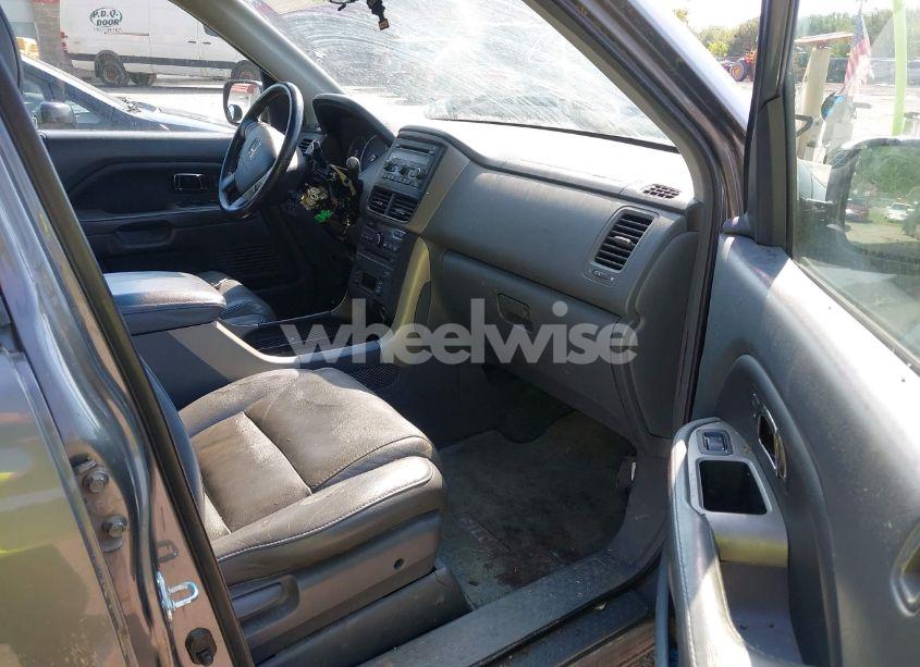 Photo 5 of 2007 Honda Pilot EX-L (VIN 2HKYF18677H504266)