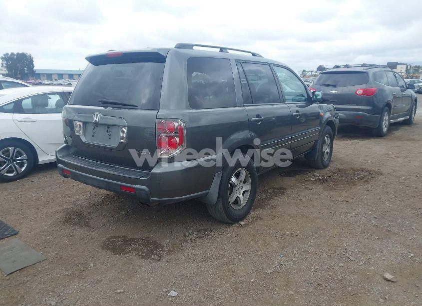 Photo 4 of 2007 Honda Pilot EX-L (VIN 2HKYF18677H533296)