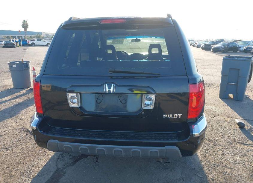 Photo 16 of 2004 Honda Pilot EX-L (VIN 2HKYF18684H604372)
