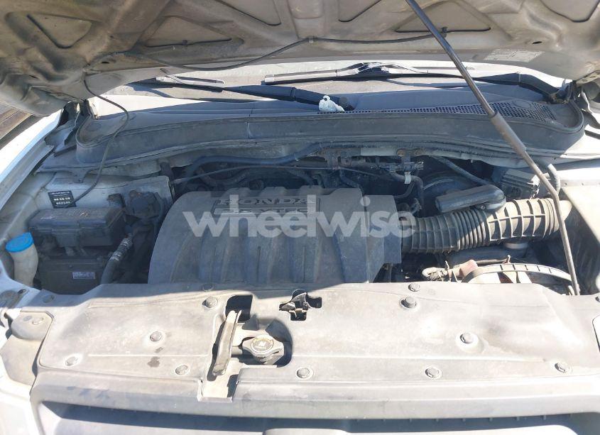 Photo 10 of 2005 Honda Pilot EX-L (VIN 2HKYF18695H545804)