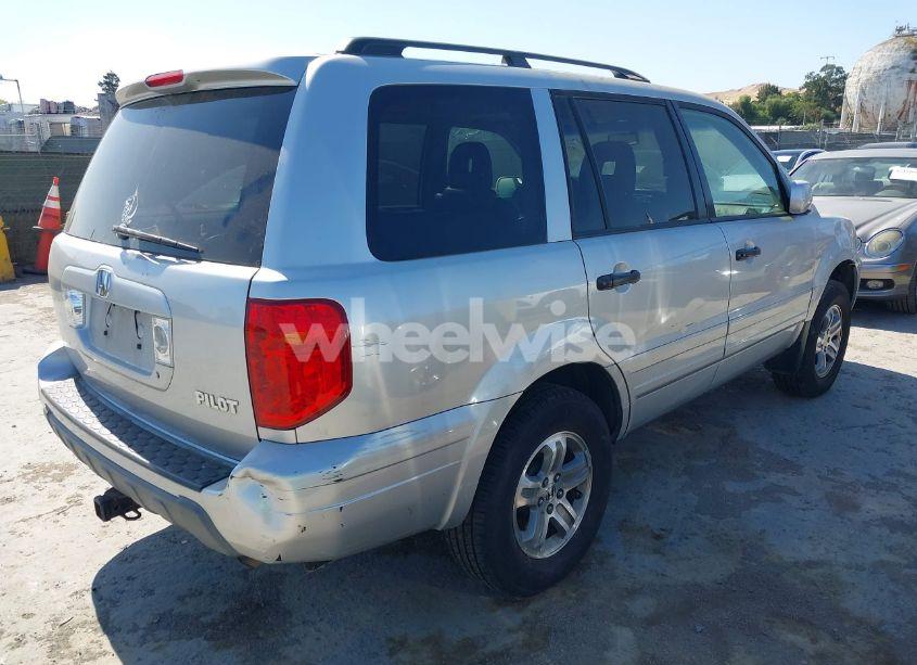 Photo 4 of 2005 Honda Pilot EX-L (VIN 2HKYF18695H545804)